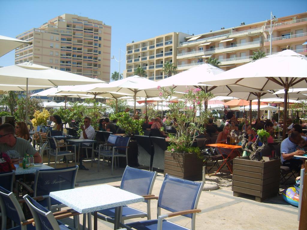 Canet Plage Appartement Vue Laterale Mer, 1 Chambre , Wifi, Climatisation, Parking Securise Couvert Canet-en-Roussillon Exterior foto